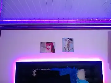 Stripchat Best live sex cam show of SeleneMore