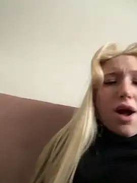 Stripchat Live Sex of NikaMur