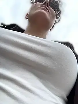 Stripchat Free Live Porn of NikaMur