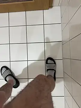 Stripchat Free Live Porn of 19yobigdick