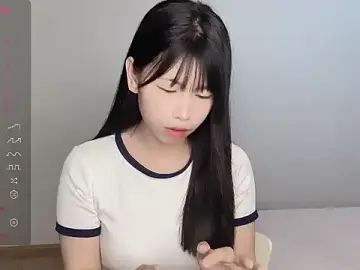 Stripchat Live Sex of Aida73