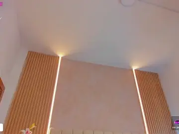 Stripchat Free Porn Cam of BILIE_ROUSE1