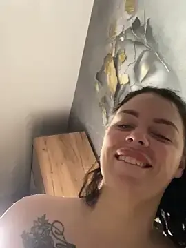 Stripchat Live Porn of Lola_Hale