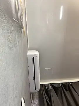 Stripchat Sex Cam of Lola_Hale