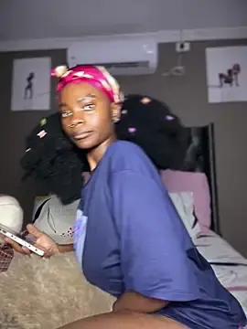 Stripchat Free Live Porn of Candy-Heart