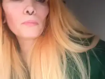 Stripchat Sex Cam of FRRANNKIE