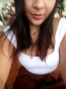 Stripchat Live Porn of Julieth_hot-69