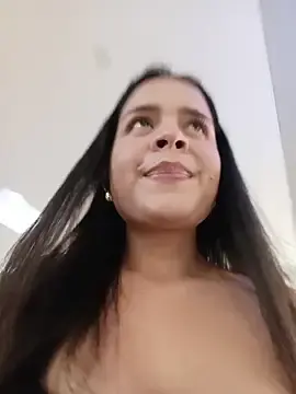 Stripchat Live Porn of Julieth_hot-69