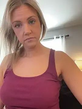 Stripchat Private Sex Chat of Kay_Cakes