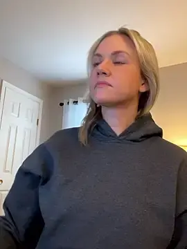 Stripchat Watch Live Sex Cams of Kay_Cakes