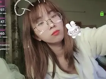 Stripchat Adult Webcams of Lili_666