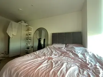 Stripchat Sex Cam of Tia_May