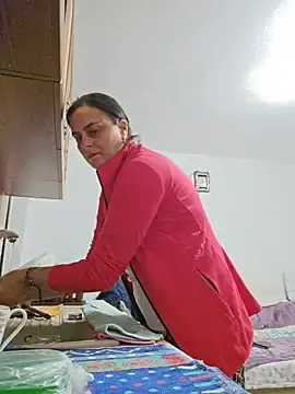 Stripchat Live Sex Cam of IsabelleCraft