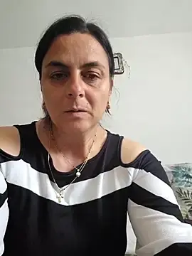 Stripchat Live Sex Cam of IsabelleCraft