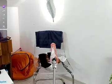 Stripchat Nude Webcam of KarlaHartley