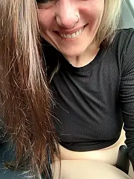 Stripchat Nude Webcam of LadyLena1