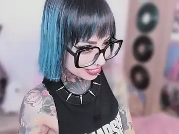 Stripchat Nude Webcam of shes_creepy