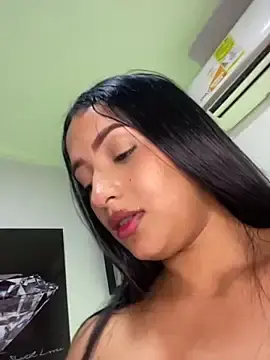 Stripchat Free Live Porn of SaharQamar
