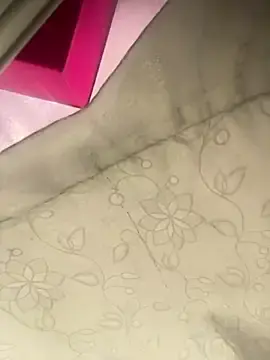 Stripchat Adult Webcam of Sallem_Pink