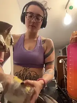 Stripchat Adult Video Chat of ladyturtle