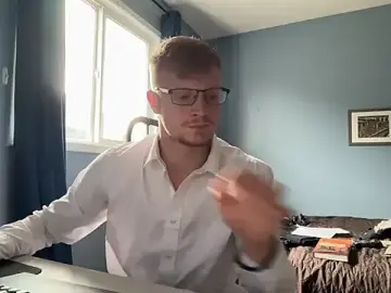 Stripchat Live Porn of lustylyndon