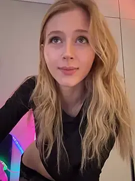 Stripchat Free Live Porn of LunaRase