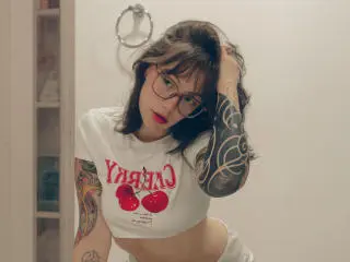Xlovecam Live Porn of IsabellaArias
