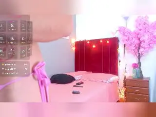 Xlovecam Nude Webcam of SweettySinner