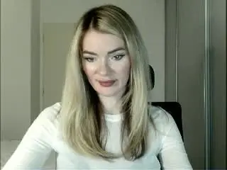 Xlovecam Adult Webcam of BrightBliss