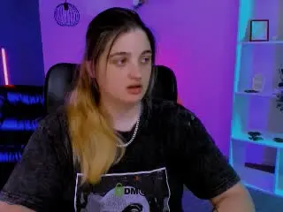 Xlovecam Nude Webcam of IngaFoxy