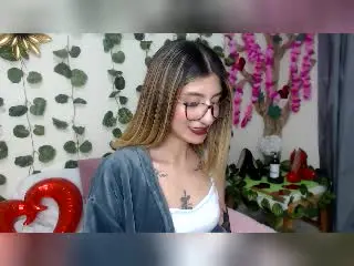 Xlovecam Free Live Porn of Kaiix