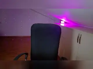 Xlovecam Sex Chat of ShadowStrike