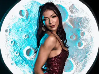 Xlovecam Adult Webcam of HannaPretty