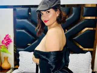 Xlovecam Best Webcam of KatherineToro