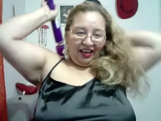 Xlovecam Live Sex Cam of AmbarSimmons