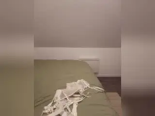 Xlovecam Adult Video Chat of MissJulieDeux