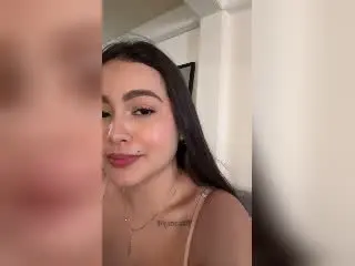 Xlovecam Live Sex of EvelinLombardi