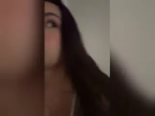 Xlovecam Best live sex cam show of EvelinLombardi