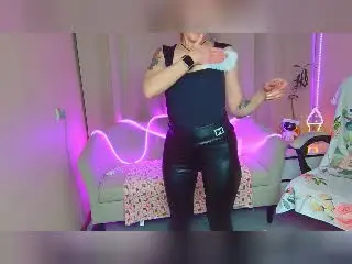 Xlovecam Sex Cam of BreeTanya