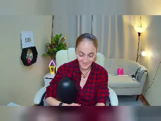 Xlovecam Sex Cam of BreeTanya