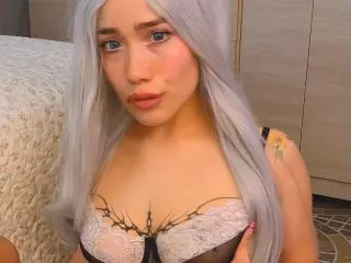 Xlovecam Live Porn of CuteBlondeCaty