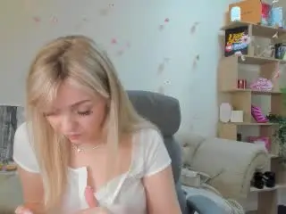 Xlovecam Adult Webcam of SugarrX