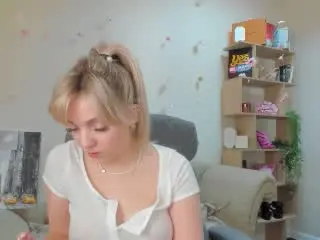 Xlovecam Live Sex of SugarrX