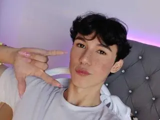 Xlovecam Live Porn of JosiahRicci