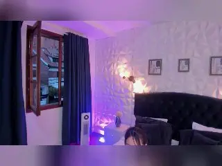 Xlovecam Private Sex Chat of SharaaMiller