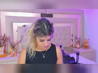 Xlovecam Sex Chat of SashaPolet