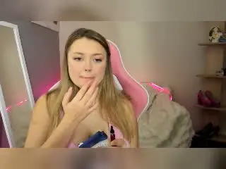 Xlovecam Sex Chat of Destinis