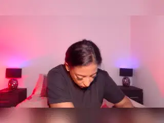 Xlovecam Live Sex Cam of SexyAngielly