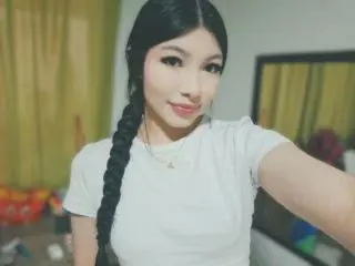 Xlovecam Sex Cam of ViolettaLeroy