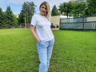 Xlovecam Private Sex Chat of AliceShinyS